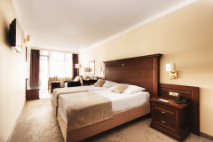 Grand-7